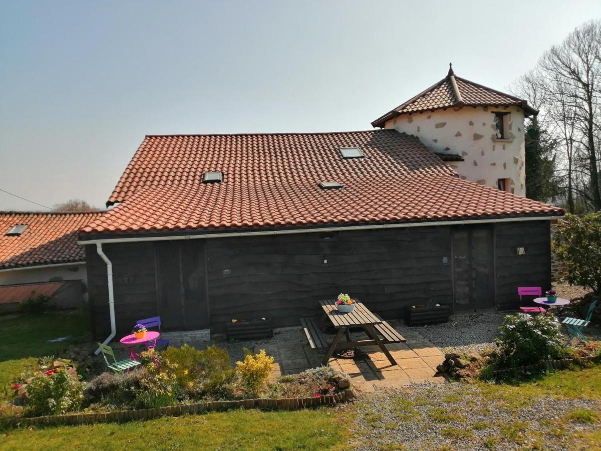 La Grange Ancienne Bed & Breakfast Montrollet Eksteriør bilde